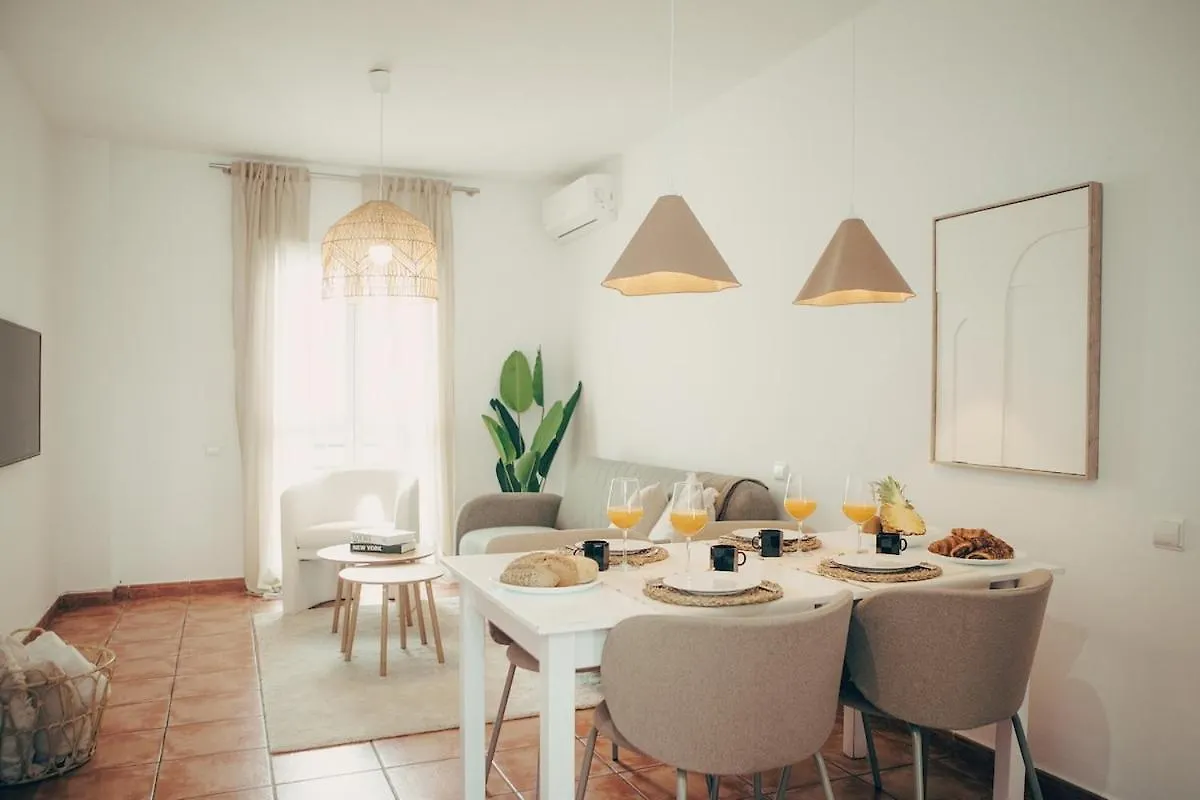Azure Beachside Apartment - 50M From The Beach Conil De La Frontera