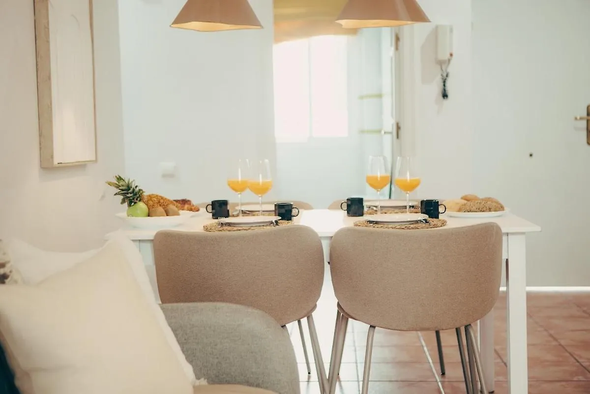 Azure Beachside Apartment - 50M From The Beach Conil De La Frontera