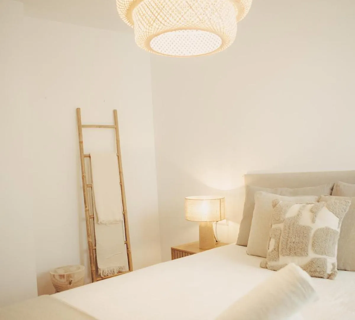 Azure Beachside Apartment - 50M From The Beach Conil De La Frontera Spain