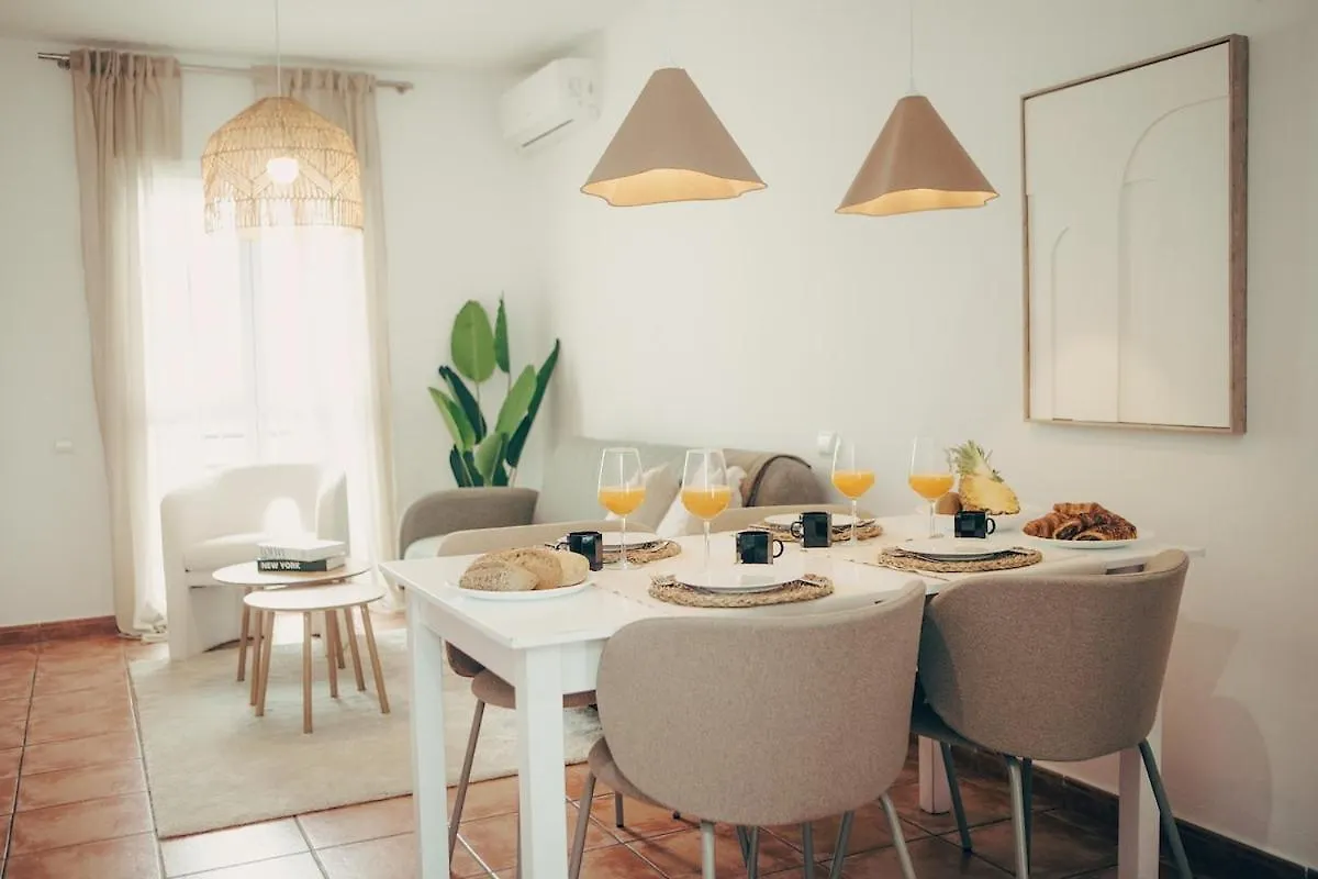 Azure Beachside Apartment - 50M From The Beach Conil De La Frontera
